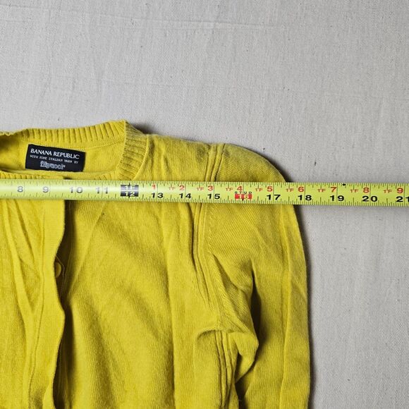 Banana Republic Women’s Yellow Wool Crew Neck Sweater Size‎ XS Pre-Owned - Picture 6 of 11
